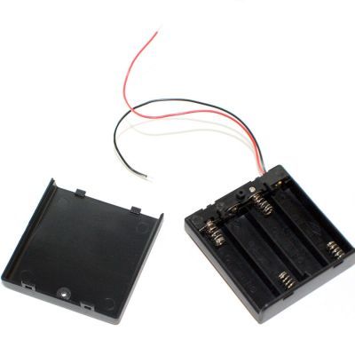 4-AA Battery Housing (Covered and Switched) - 2