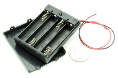 4-AA Battery Housing (Covered and Switched) - 3