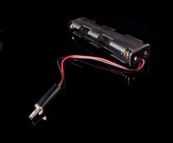 4-AA Battery Housing (Double Sided and Barrel Jack Output) - 4