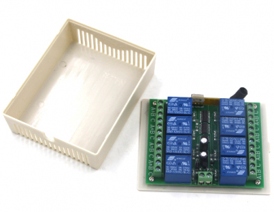 8 Channel 433 MHz Wireless RF Receiver Relay Board - with Box - 1