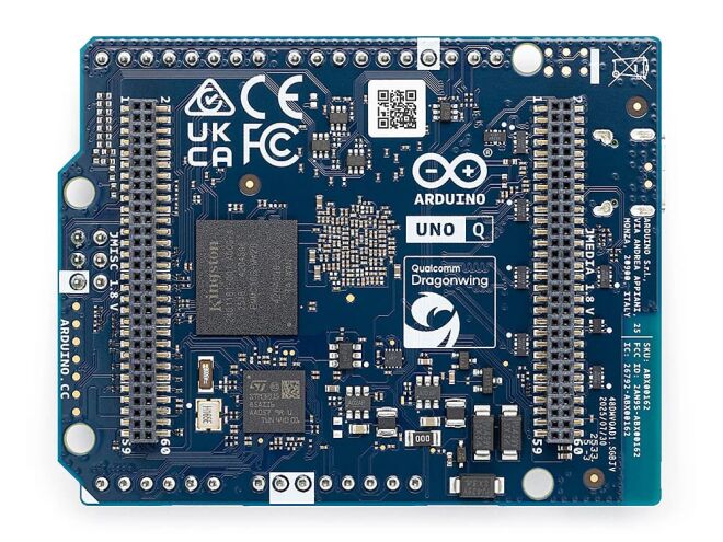 Arduino Uno Q - 4 GB - 3