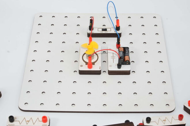 Basic Electricity and Electronics STEM Education Kit - 2