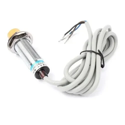 LJ8A3-2-Z/BY Inductive Distance Sensor - 2