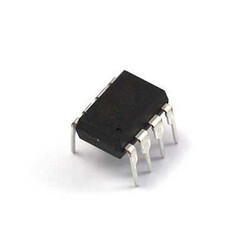 MAX813 - DIP8 Entegre 