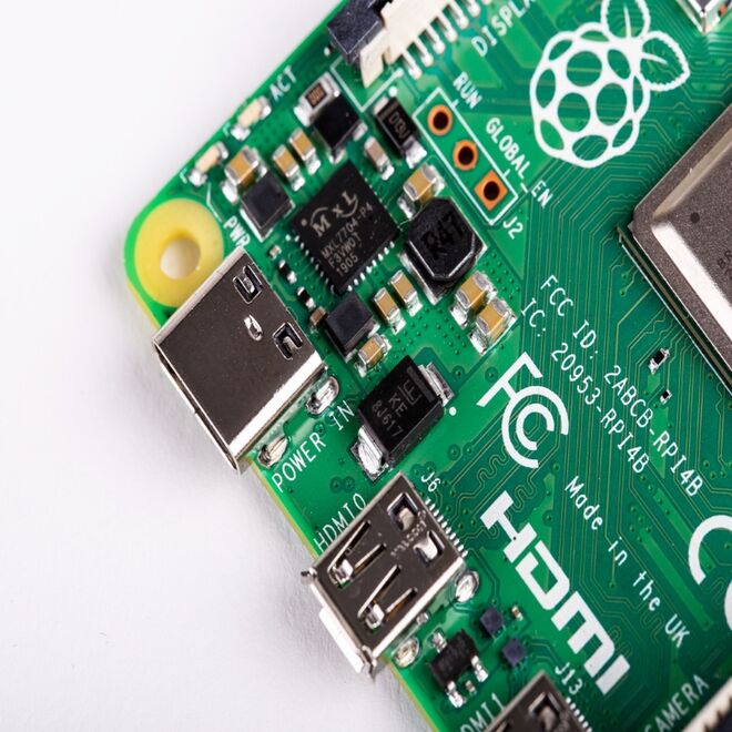 Raspberry Pi 4 - 1GB - 3