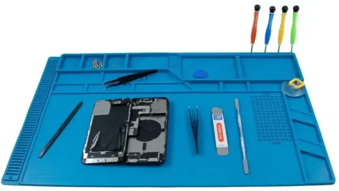 Silicone Repair Work Mat S180 555x350mm Heat Resistant with Magnetic Sections - 1