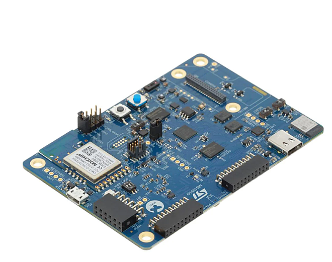 STM32 İşlemci Kiti B-U585I-IOT02A - 2