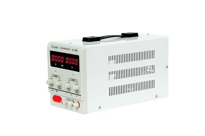 Sunline SL-3005 Ayarlanabilir Güç Kaynağı - 30V 5A - 1